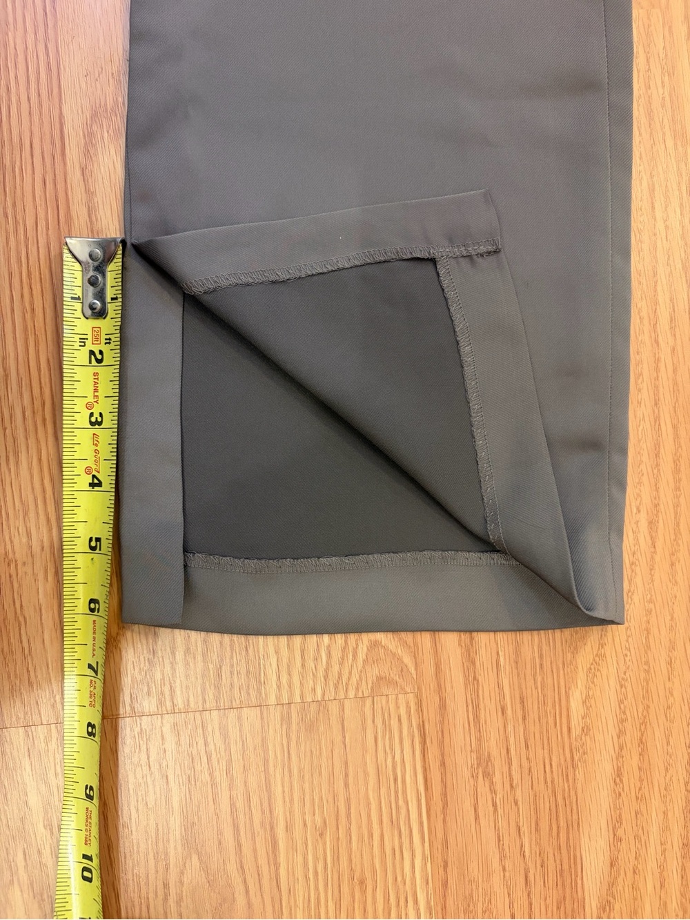 Uniqlo Black and Gray Straight-Leg Trousers (bundle) - Picture 11 of 16